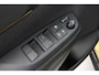 Toyota Yaris Cross 1.5 Hybrid Adventure | Dodehoek detectie | Matrix LED | Head-up display | Apple Carplay / Android Auto | Stoel-/stuurverwarming | Parkeersensoren voor/achter | 18 inch