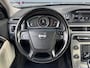 Volvo V70 2.0 T5 AUTOMAAT |NWE DISTRIBUTIE|LEDER|APK 07-2027