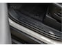 Land Rover Defender 110 P300e X-Dynamic SE Urban Pano Yellow Accents 2.0 P300e 110 X-Dynamic SE