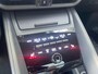 Porsche Macan 4 100 kWh Panorama Luchtvering Matrix Passenger Display