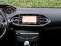 Peugeot 308 1.2 PureTech Exec. * Ecc * Pdc * Pano.dak *