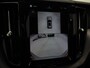 Volvo XC60 T8 Polestar Engineered 455PK AWD Full options | B&W | 22" | Gelam. glas | Trekhaak | 360°