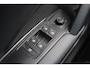 Volkswagen Tiguan 1.5 eHybrid Elegance SOH 99,44% | 272PK / 200kW DSG, Rondomzichtcamera (Area View), wegklapbare trekhaak, LED Matrix (IQ.Lights), 18" LMV, lederen / alcantara bekleding, ErgoActive voorstoelen met massagefunctie, privacy glas, elektr achterklep (Easy Open), keyless go & entry, Apple Carplay & Android Auto, DAB+, navigatie, adaptieve cruise control (ACC), Side Assist, 3-zone climatronic etc.