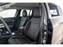 Jeep Avenger Summit 54 kWh | Navigatie | Stoelverwarming | Climate Controle | Elektrische achterklep | Apple Carplay & Android Auto |
