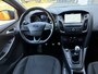Ford Focus Wagon 1.0i Eco-Boost ST-Line 6-Bak 126 PK. Prachtige en goed onderhouden auto !!! Alle keuringen toegestaan !! Rijdt ook helemaal nieuw !