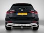 Mercedes-Benz GLC 300 e 4MATIC Plug-In Hybride | Trekhaak | 360° camera | Distronic | Stuur en Stoelverwarming. Inclusief 24 maanden MB Certified garantie voor Europa.