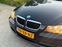 BMW 3-Serie Touring 320i High Executive Aut Airco Cruise PDC