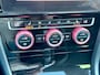 Volkswagen Golf 1.4 TSI Highline Business R Pano/Virtual/AppleCar