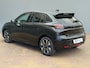 Peugeot 208 Allure | Elektrische parkeerrem | Extra getinte achterste zijruiten en achterruit | Extra getinte achterste zijruiten en achterruit