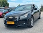 Chevrolet Cruze / Opel Insignia 1.8 LT Automaat Nieuwe Apk Zeer Nette Staat Clima Cruise PDC LMV Trekhaak