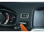 Volvo V60 Cross Country 2.0 T5 Polar+ | Cruise Control | Trekhaak | Stoel+Stuurverwarming | Navi | Climate | Sensoren | Xenon | Standkachel