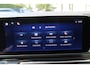 Mercedes-Benz V-klasse 300d / XXL / AMG / Exclusive / 4-Matic / 6 Pers / Luchtv / Elec Stoel / 360 Cam / Burmester / Vol Opties / NIEUWSTAAT