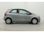 Toyota Yaris 1.0 VVTi Sol MMT | Origineel NL | Trekhaak | Airco | Elektrische ramen voor | Radio CD speler | Multifunctioneel lederen stuurwiel