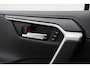 Toyota RAV4 2.5 Hybrid AWD Executive | Trekhaak | Leder | Treeplanken | Dodehoek detectie | BearLock | JBL | Navigatie | 360 camera | Stoelverwarming | Digitale binnenspiegel | Apple Carplay / Android Auto | 18 inch