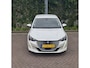 Peugeot e-208 EV Allure 50 kWh| Warmtepomp | 11 kW 3-fasen | Navigatie | Camera | Draadloos laden |