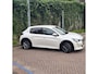 Peugeot e-208 EV Allure 50 kWh| Warmtepomp | 11 kW 3-fasen | Navigatie | Camera | Draadloos laden |