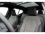 Volvo XC40 T2 Momentum Business | Panoramadak | Adaptieve cruise control | Apple carplay/Android auto | Parkeercamera achter | Keyless | All season banden | Parkeersensor voor + achter | 18 inch Lichtmetalen velgen