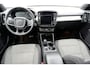 Volvo XC40 T2 Momentum Business | Panoramadak | Adaptieve cruise control | Apple carplay/Android auto | Parkeercamera achter | Keyless | All season banden | Parkeersensor voor + achter | 18 inch Lichtmetalen velgen