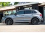 Volkswagen Tiguan 1.5 TSI ACT Highline Business R Panoramadak I Trekhaak I NL Auto I NAP I Dynaudio I Adaptive Cruise I PDC