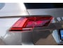 Volkswagen Tiguan 1.5 TSI ACT Highline Business R Panoramadak I Trekhaak I NL Auto I NAP I Dynaudio I Adaptive Cruise I PDC