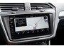 Volkswagen Tiguan 1.5 TSI ACT Highline Business R Panoramadak I Trekhaak I NL Auto I NAP I Dynaudio I Adaptive Cruise I PDC