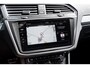 Volkswagen Tiguan 1.5 TSI ACT Highline Business R Panoramadak I Trekhaak I NL Auto I NAP I Dynaudio I Adaptive Cruise I PDC