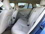 Volvo V60 2.0 T5 Summum Automaat | Rijklaar incl garantie | Trekhaak afneembaar Schuifdak Xenon Navigatie