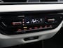 Suzuki Swift 1.2 Select Smart Hybrid | Adaptieve cruise control | Stoelverwarming | Apple carplay / Android Auto | Achteruitrijcamera |