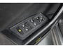 Volkswagen T-Roc 1.0 TSI Life | Trekhaak | Adaptieve cruise control | LED