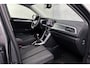 Volkswagen T-Roc 1.0 TSI Life | Trekhaak | Adaptieve cruise control | LED