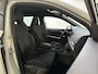 Skoda Karoq 1.5 TSI 150pk ACT Sportline Business Camera Stoelverwarming Sfeerverlichting