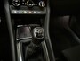 Skoda Karoq 1.5 TSI 150pk ACT Sportline Business Camera Stoelverwarming Sfeerverlichting