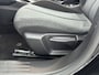 Peugeot 2008 SUV 100 pk Style | Apple Carplay/Android Auto | Airco | Rijstrooksensor met Correctie | Parkeerhulp achter