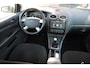 Ford Focus Wagon 1.6-16V Ghia | Schuifdak | Parkeersensoren | Stoelverwarming