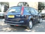 Ford Focus Wagon 1.6-16V Ghia | Schuifdak | Parkeersensoren | Stoelverwarming