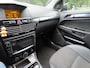 Opel Astra GTC 2.0 T Cosmo 170 PK !! Ellec Pakket Ecc Cruisecontrol Stuurbekrachtiging Leer/Stof Lm Velgen Trekhaak