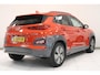Hyundai Kona Electric EV Fashion 64 kWh | Camera | Krell Audio | Adaptieve cruise | SoH 93,7% | Warmtepomp | AppleCarplay AndroidAuto |