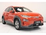 Hyundai Kona Electric EV Fashion 64 kWh | Camera | Krell Audio | Adaptieve cruise | SoH 93,7% | Warmtepomp | AppleCarplay AndroidAuto |