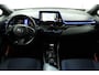 Toyota C-HR / C-HR+ 1.8 Hybrid Bi-Tone | Adaptive Cruise Control | Navigatie | Achteruitrijcamera | Stoelverwarming |