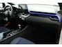Toyota C-HR / C-HR+ 1.8 Hybrid Bi-Tone | Adaptive Cruise Control | Navigatie | Achteruitrijcamera | Stoelverwarming |
