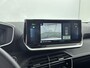 Peugeot e-2008 SUV EV 136 pk 50 kWh Allure | Accu 94% | Camera | Voorstoelen Verwarmbaar | Apple carplay/Android Auto | 17 inch Velgen