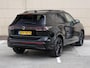 Volkswagen Tiguan R-Line Edition 1.5 eHybrid 272 PK | Head-Up | Trekhaak | LED Matrix | Black Style | Panoramadak | Harman Kardon |