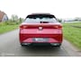SEAT Leon Sportstourer 1.5 eTSI DSG FR / Pano / Cam / Navi
