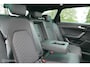 SEAT Leon Sportstourer 1.5 eTSI DSG FR / Pano / Cam / Navi