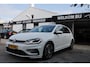 Volkswagen Golf 1.5 TSI Highline Business R / Camera / AUTOMAAT / Acc / Navi