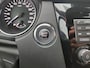 Nissan Qashqai 1.2 N-Connecta | Navigatie, Trekhaak, Keyless, Parkeercamera, Climate + Cruise Control, Stoelverwarming