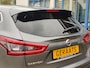 Nissan Qashqai 1.2 N-Connecta | Navigatie, Trekhaak, Keyless, Parkeercamera, Climate + Cruise Control, Stoelverwarming