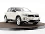 Volkswagen T-Roc 1.5 TSI 150pk DSG Style · Camera · Keyless · ACC · Apple/Android Car Play · Dodehoeksensor · Elek. Achterklep · Parkeerassistent · Alarmklasse 3 ·