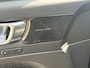 Volvo XC40 1.5 T4 Recharge Inscription | Trekhaak | 360 Camera | Sporstoelen | Winterpakket | Premium Sound H&K