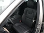 Volvo XC60 T8 Recharge Ultra Dark Executive | Luchtvering | Bowers & Wilkins | Head-Up | Nappa | Stoelventilatie & Massage | 360° Camera | Gelamineerd Glas